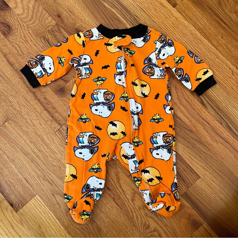Snoopy Halloween 0-3M Pajamas